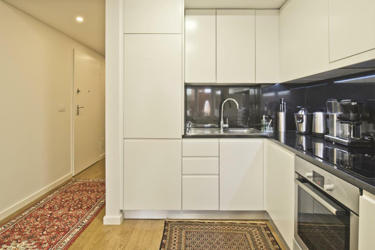 Bmyguest - Sao Bento Terrace Apartment Lisbon